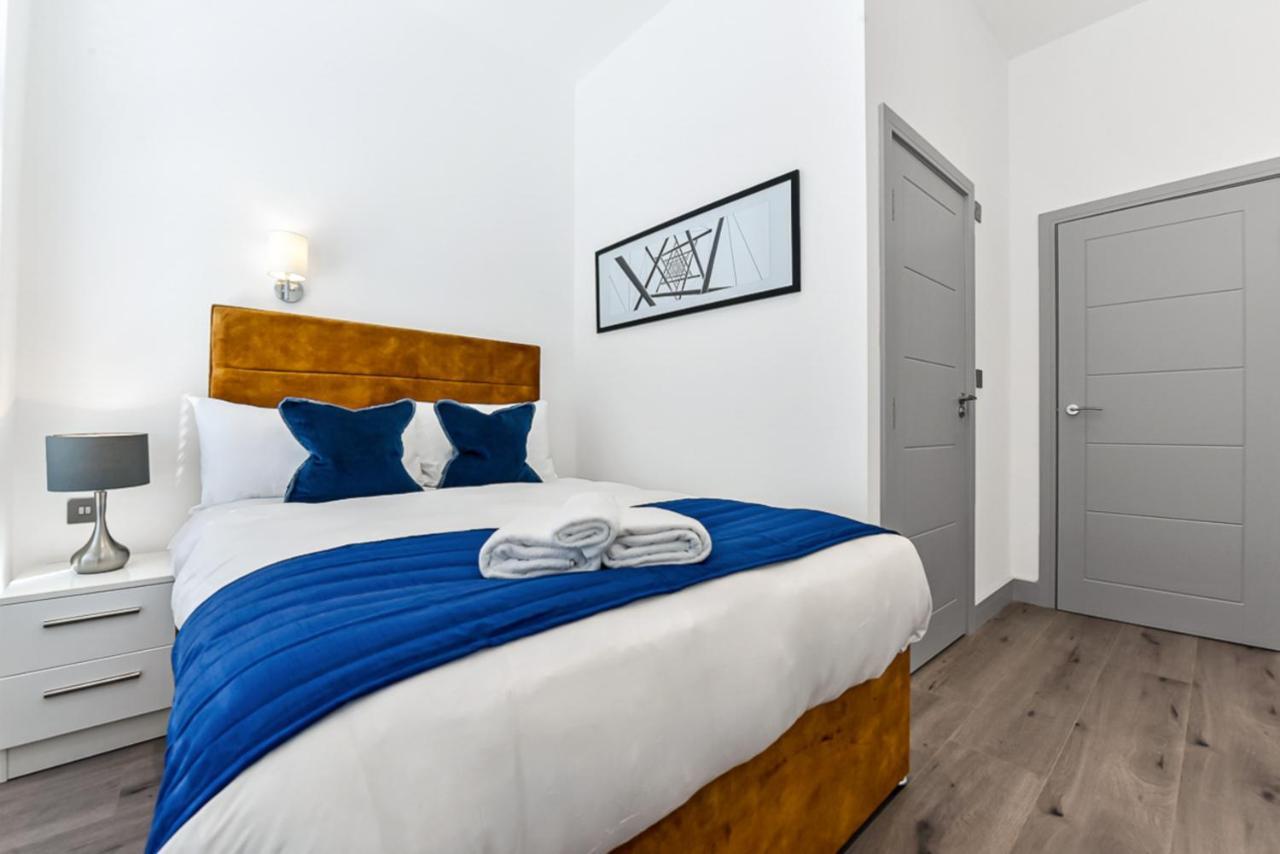 Lovely 2 Bedroom Apartment In Greater London Exterior photo
